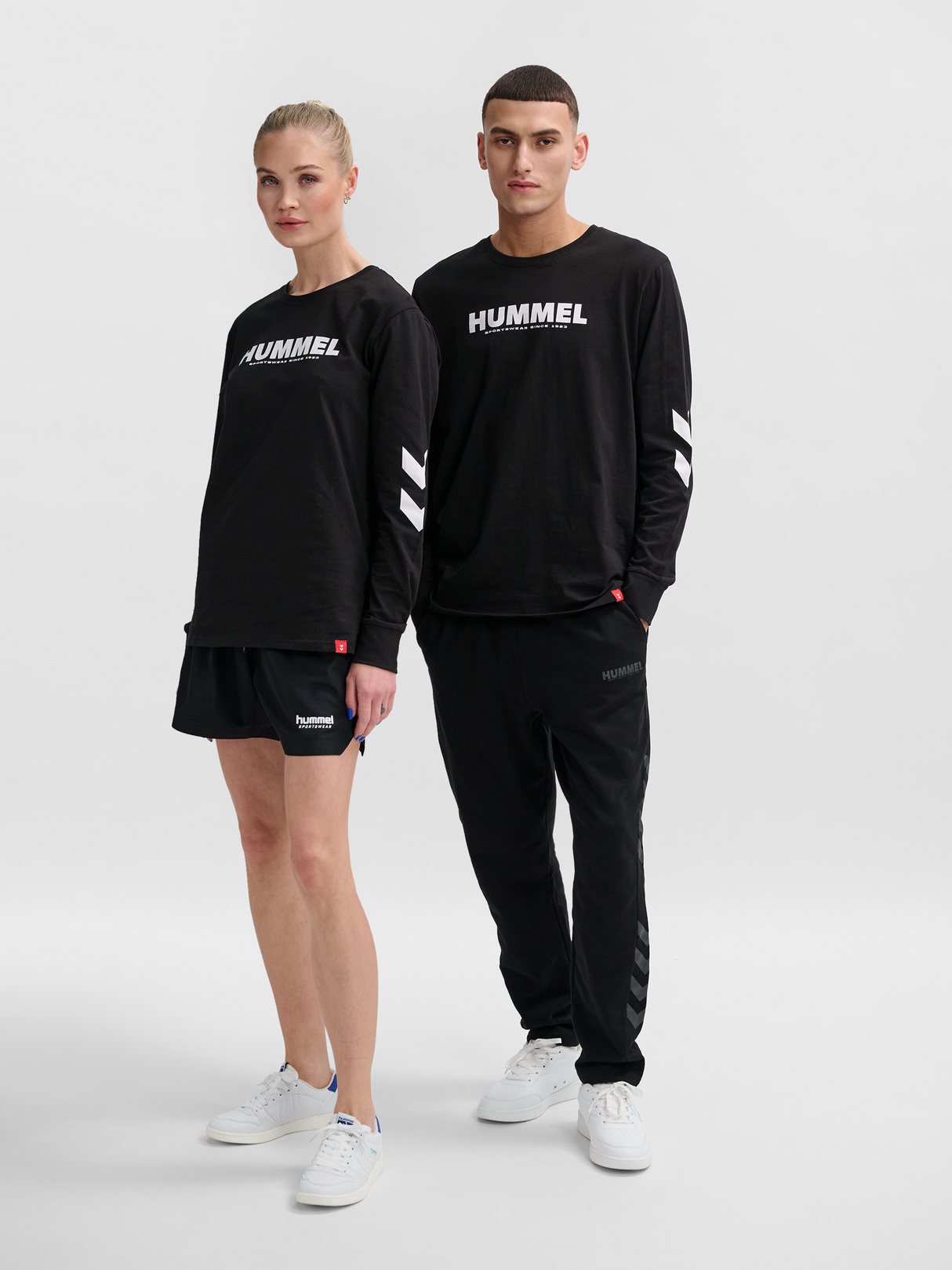 hummel Unisex Legacy Sweatshirt-6