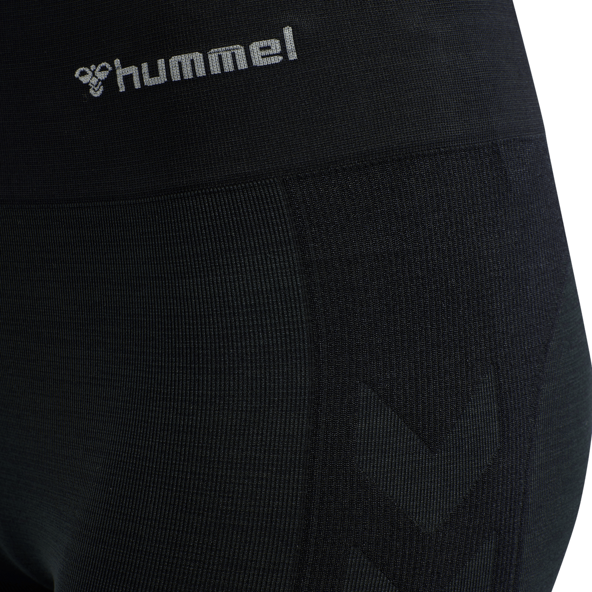 hummel Women's Clea Seamless Cycling Shorts-4