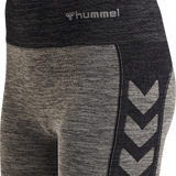 hummel Women's Clea Seamless Cycling Shorts-3