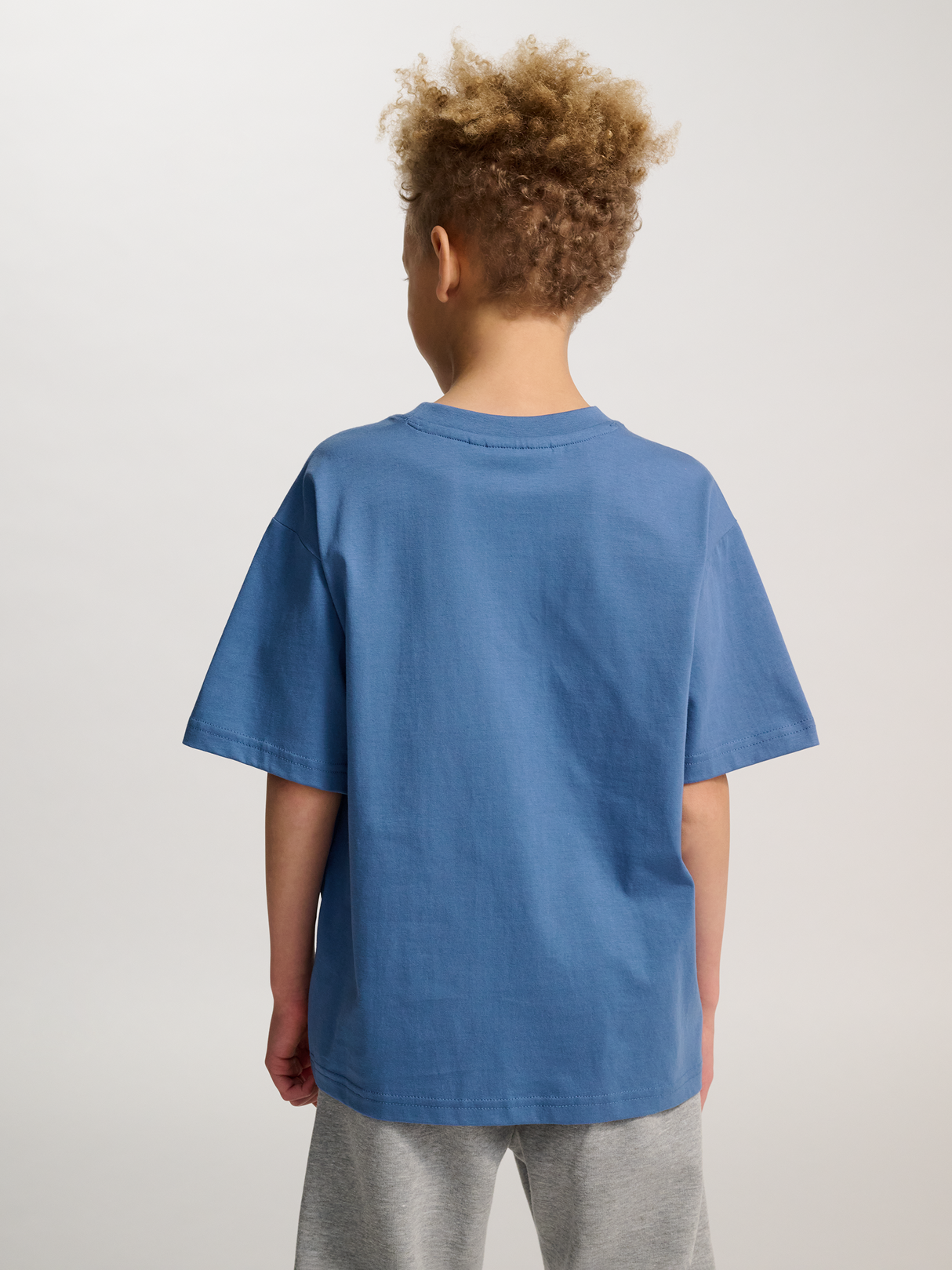 hummel Youth Loose Short Sleeve T-Shirt Bee-4