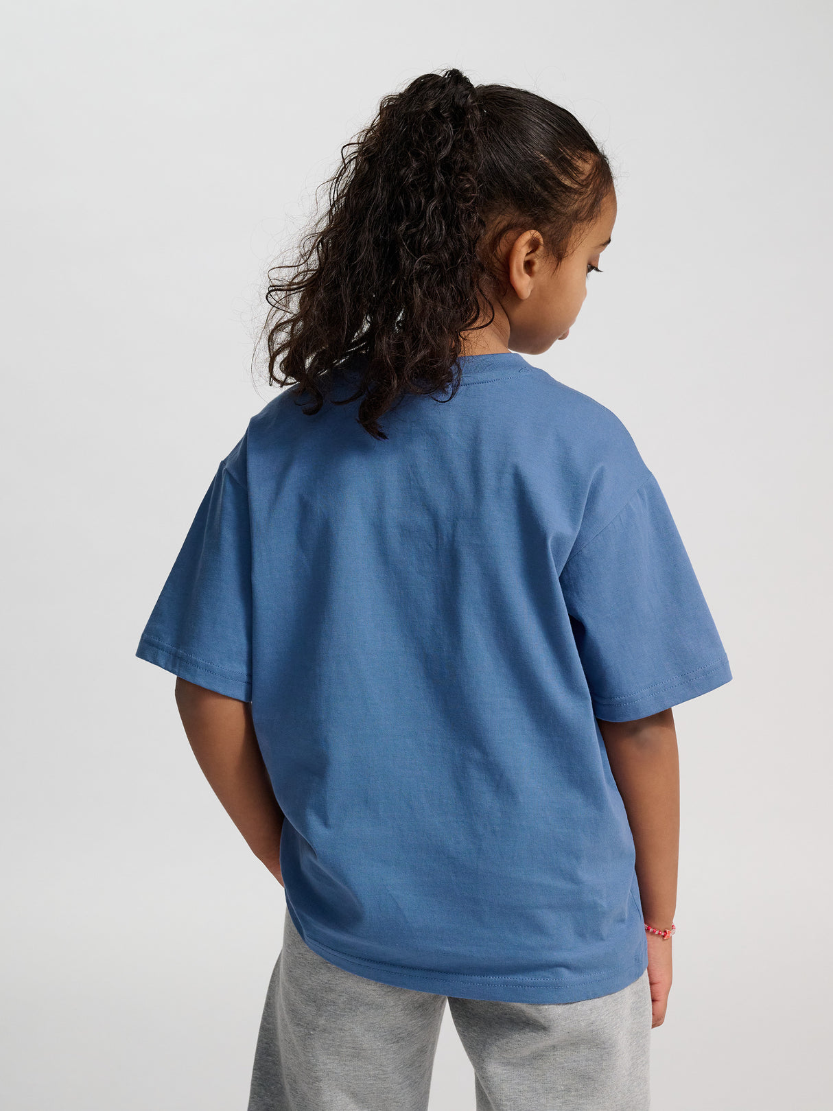 hummel Youth Loose Short Sleeve T-Shirt Bee-6