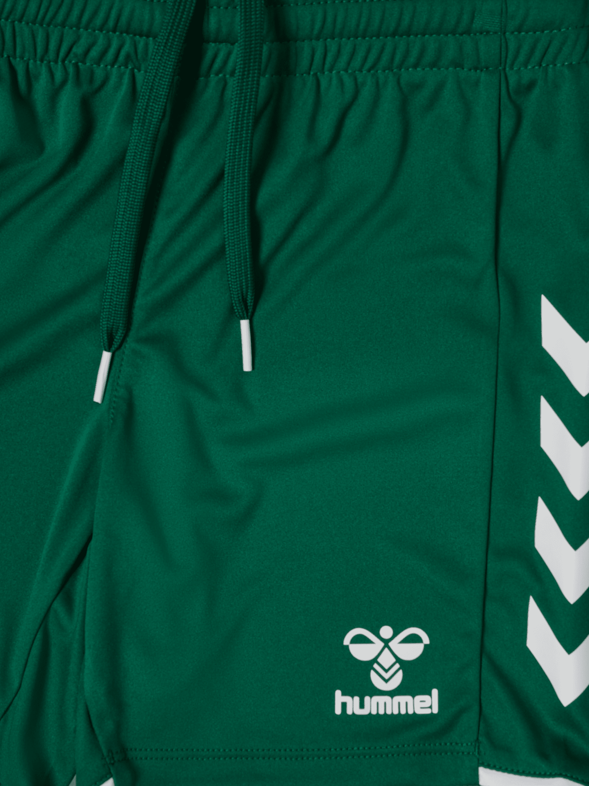 hummel Youth Core 2.0 Shorts-3