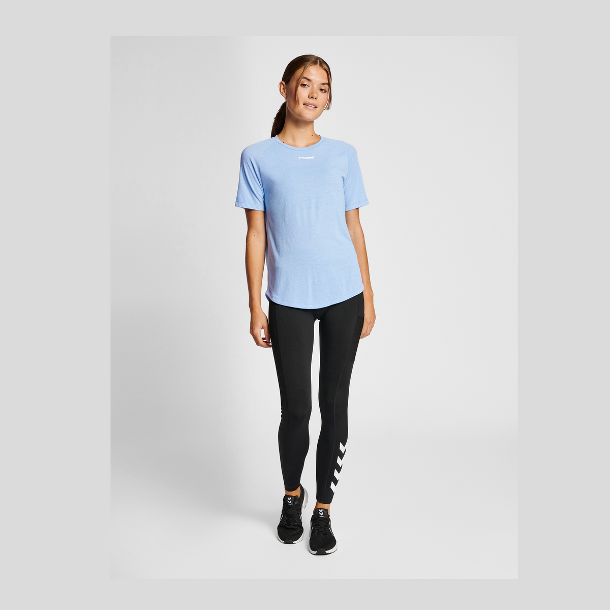 hummel Women's Mindful Training Vanja T-Shirt-3