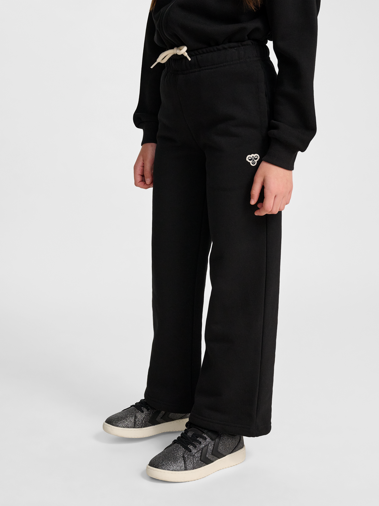 hummel Youth Loose Wide Leg Sweatpants Bee-4