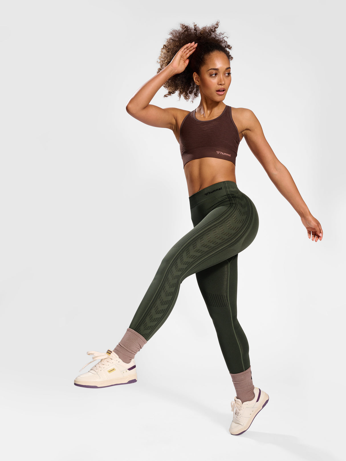hummel Women's Mindful Training Shaping Seamless Mid Waist Tights-6