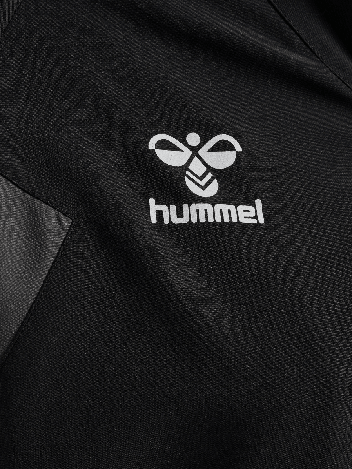 hummel Women's Travel Woven Jacket-3