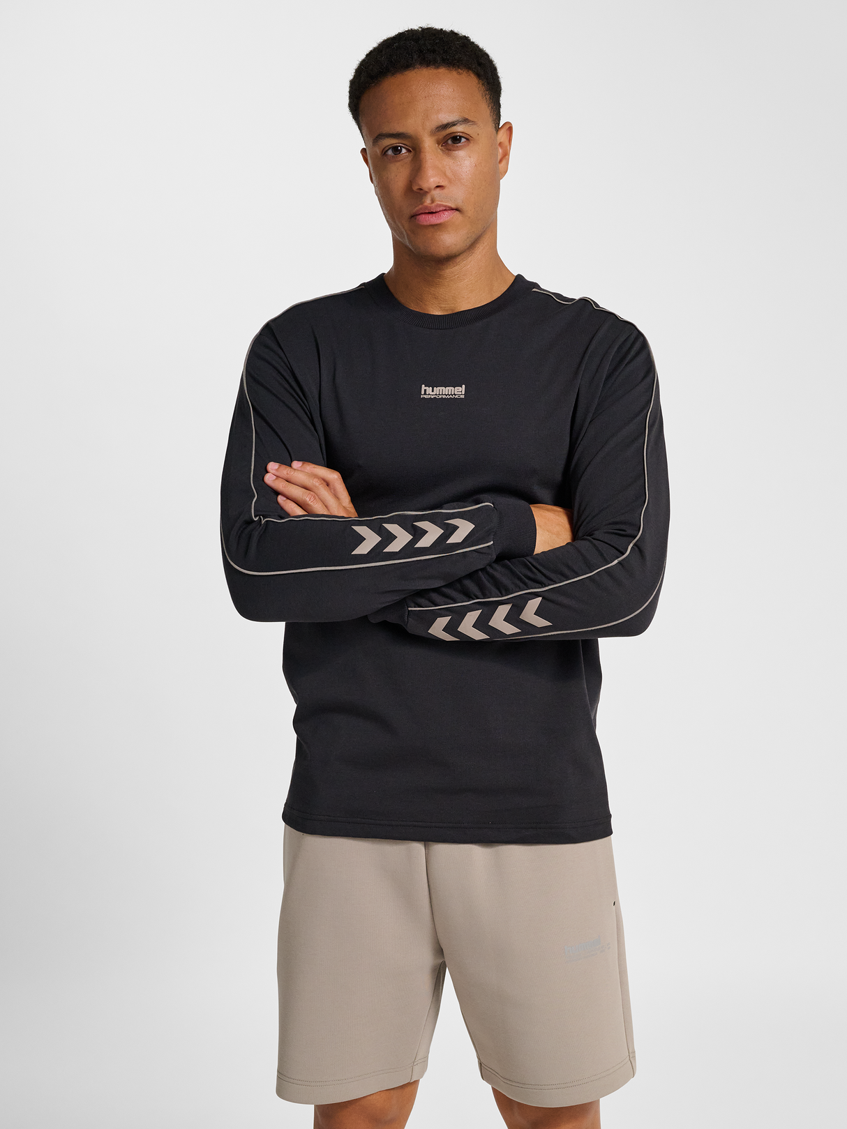 hummel Men's Pulse Piping Long Sleeve T-Shirt-6