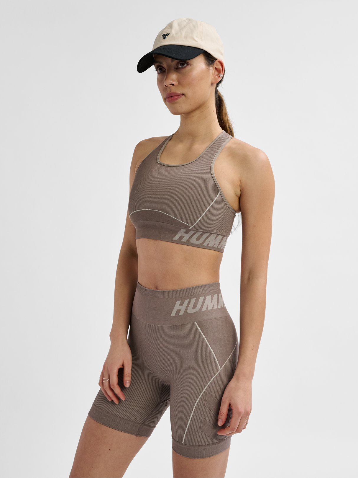 hummel Women's Training Essentials Christel Seamless Sports Top-6