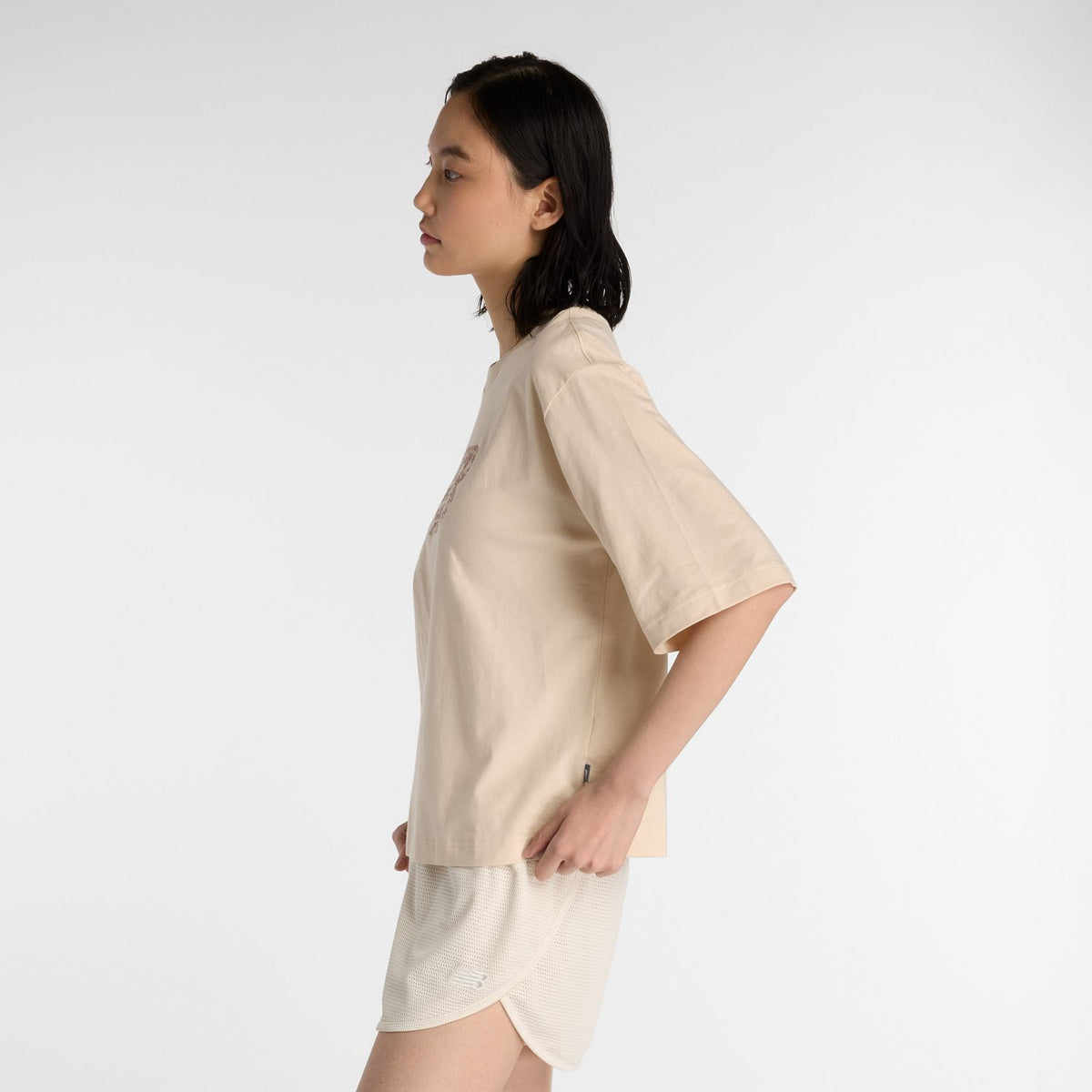 New Balance Women's Flower Logo Crew-2