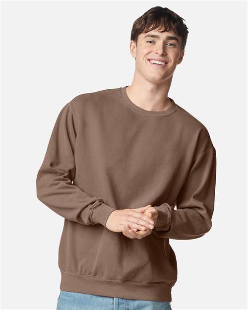Comfort Colors Men's Garment-Dyed Crewneck Sweatshirt-3