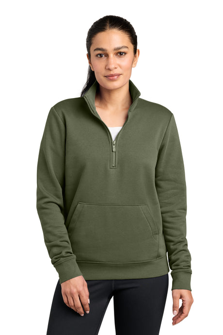 Nike Women's Club Fleece Sleeve Swoosh 1/2 Zip. NKDX6720