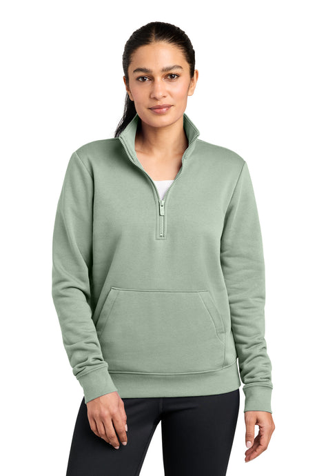 Nike Women's Club Fleece Sleeve Swoosh 1/2 Zip. NKDX6720