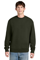 District Men's   MelloFleece Crew DT6704