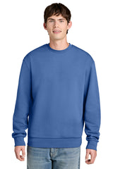 District Men's   MelloFleece Crew DT6704