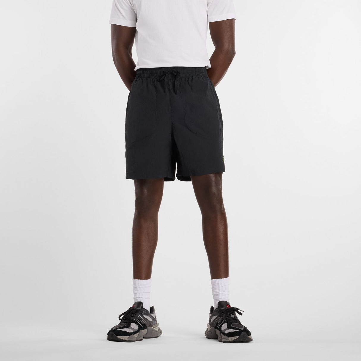 New Balance Men's Castlefield Woven Shorts 7-1