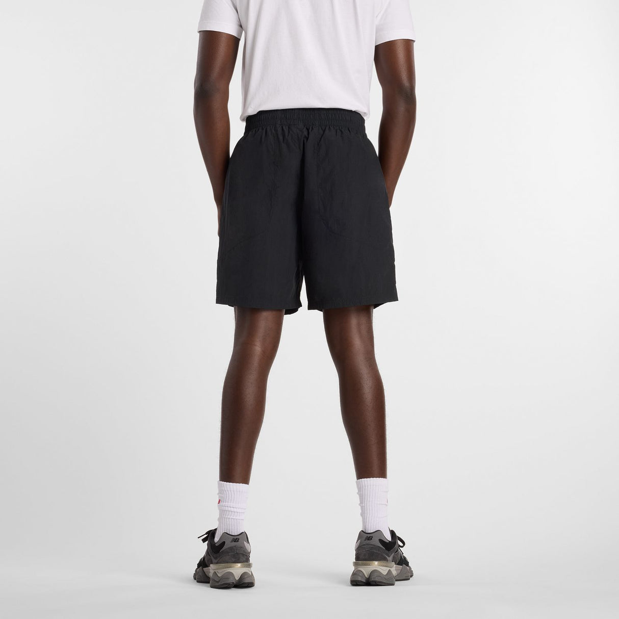 New Balance Men's Castlefield Woven Shorts 7-3