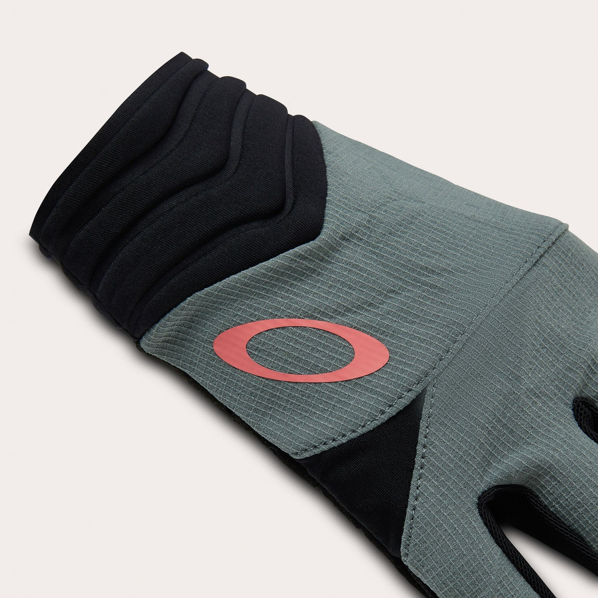 Oakley Seeker Flow Gloves-2