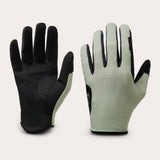Oakley Off Grid Gloves-1