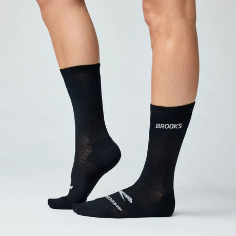 Brooks Run-In Crew Socks 3-Pack-1