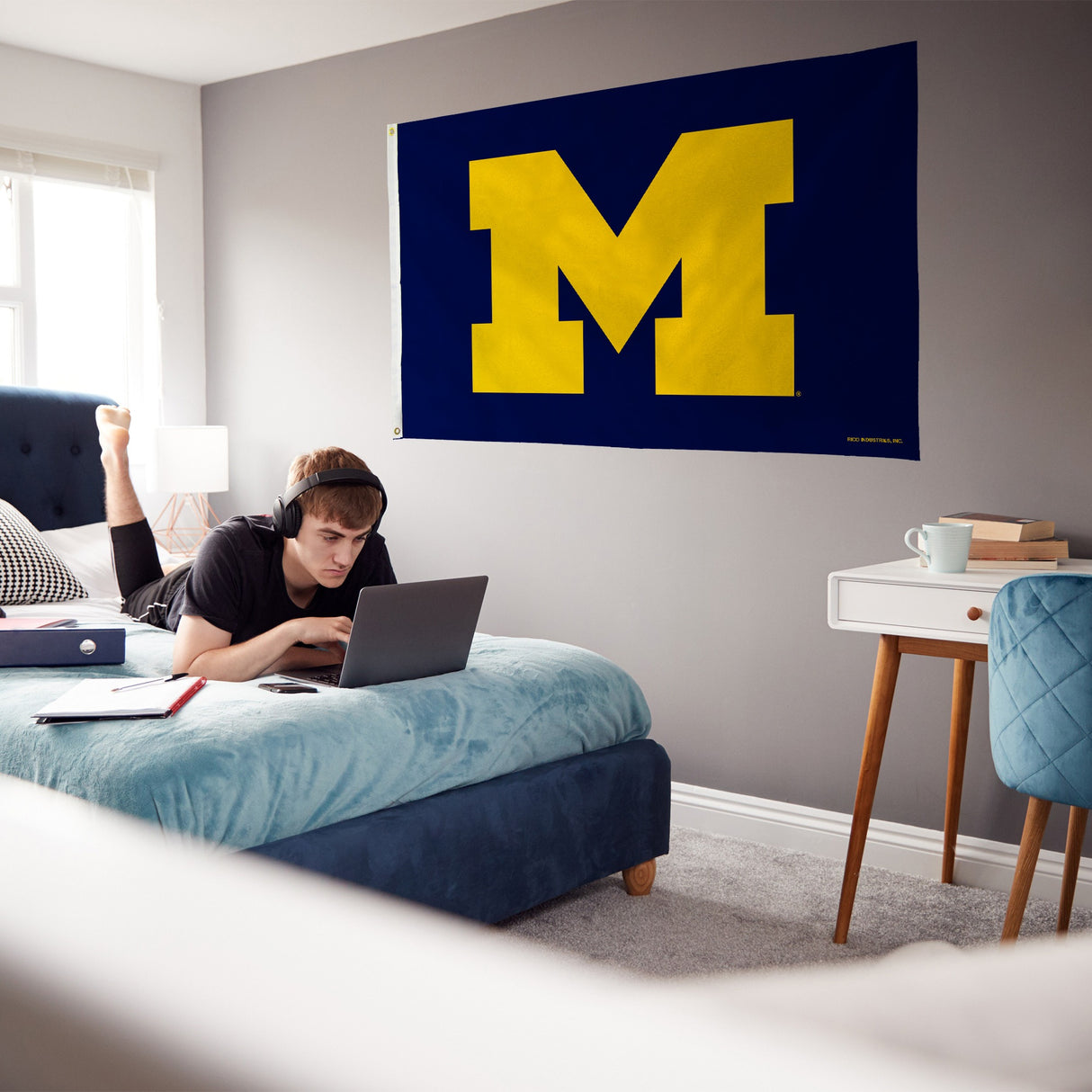 Rico Industries NCAA Michigan Wolverines Navy 3' x 5' Banner Flag-3
