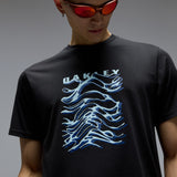 Oakley Men's Waterscape Waves Tee-5