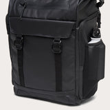 Oakley Road Trip Terrain 25l RC Pack Backpack-3