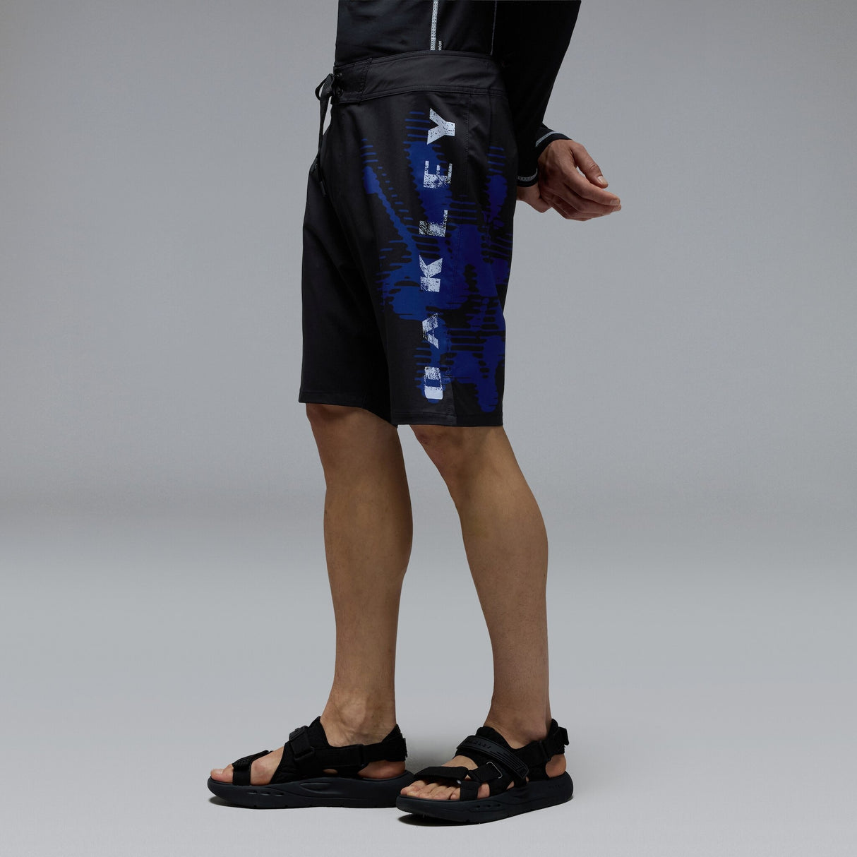 Oakley Men's Hibiscus 20'' Boardshorts-3