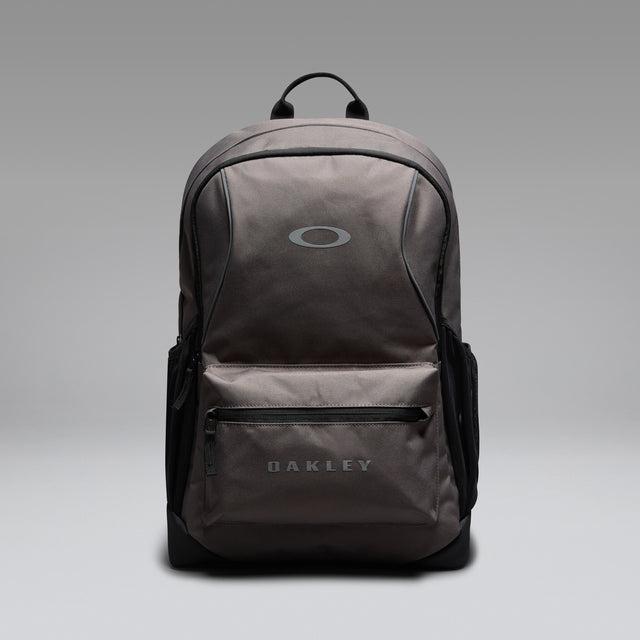 Oakley Spark Traverse Backpack-1