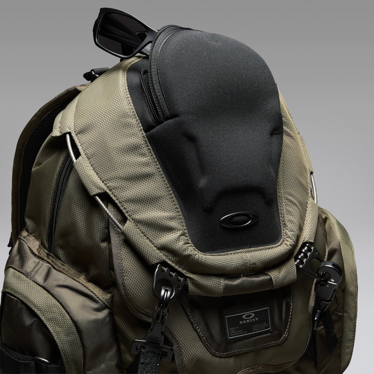 Oakley Kitchen Sink Backpack-5