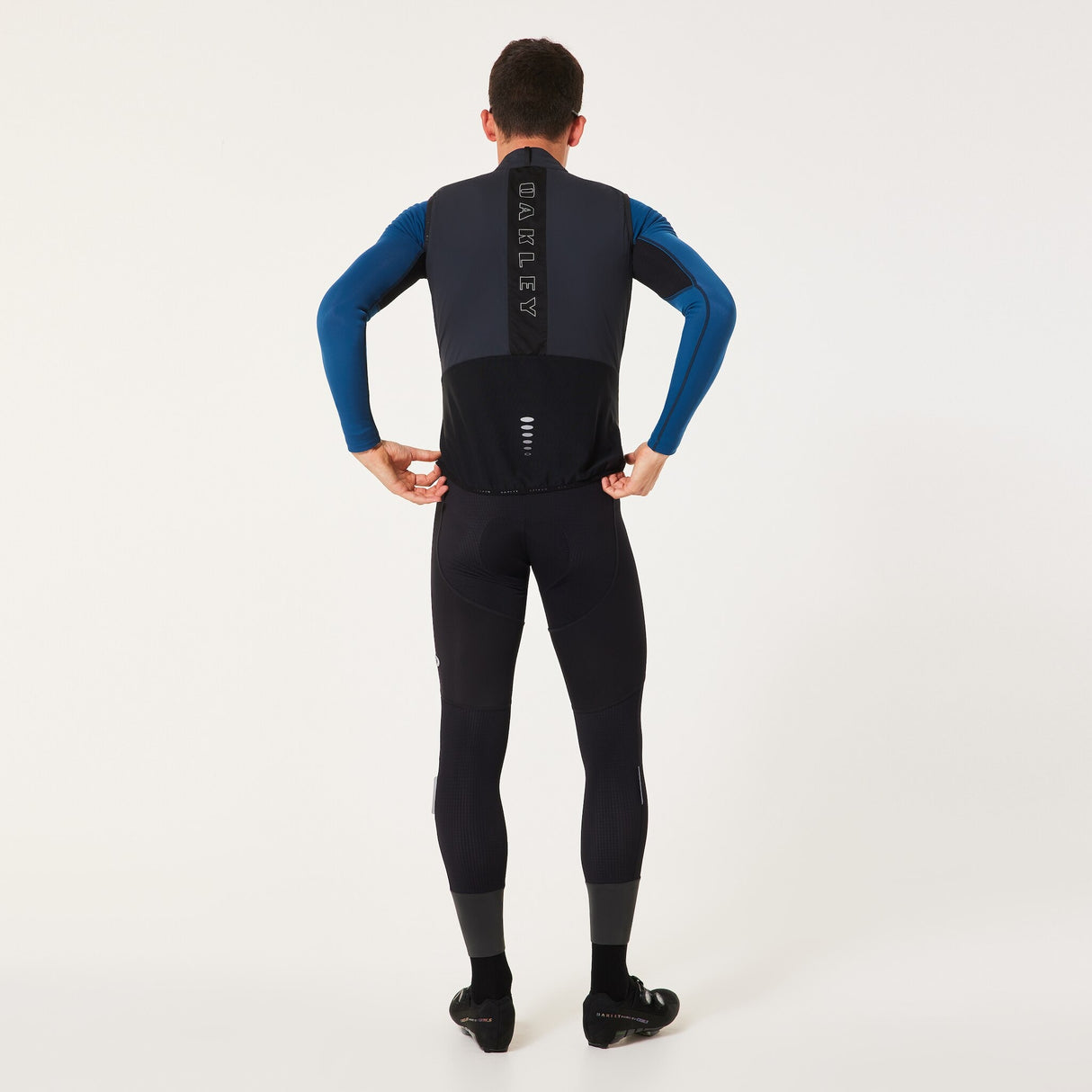 Oakley Men's Endurance Pkbl Alpha Vest-6