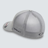 Oakley Golf Cresting Trucker Hat-3
