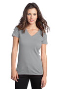 District    Juniors The Concert Tee   V-Neck