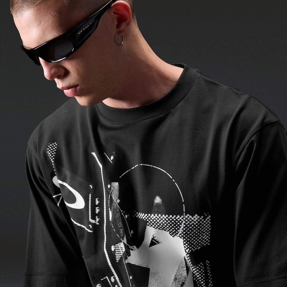 Oakley Men's Echo MOD One Icon Tee-4