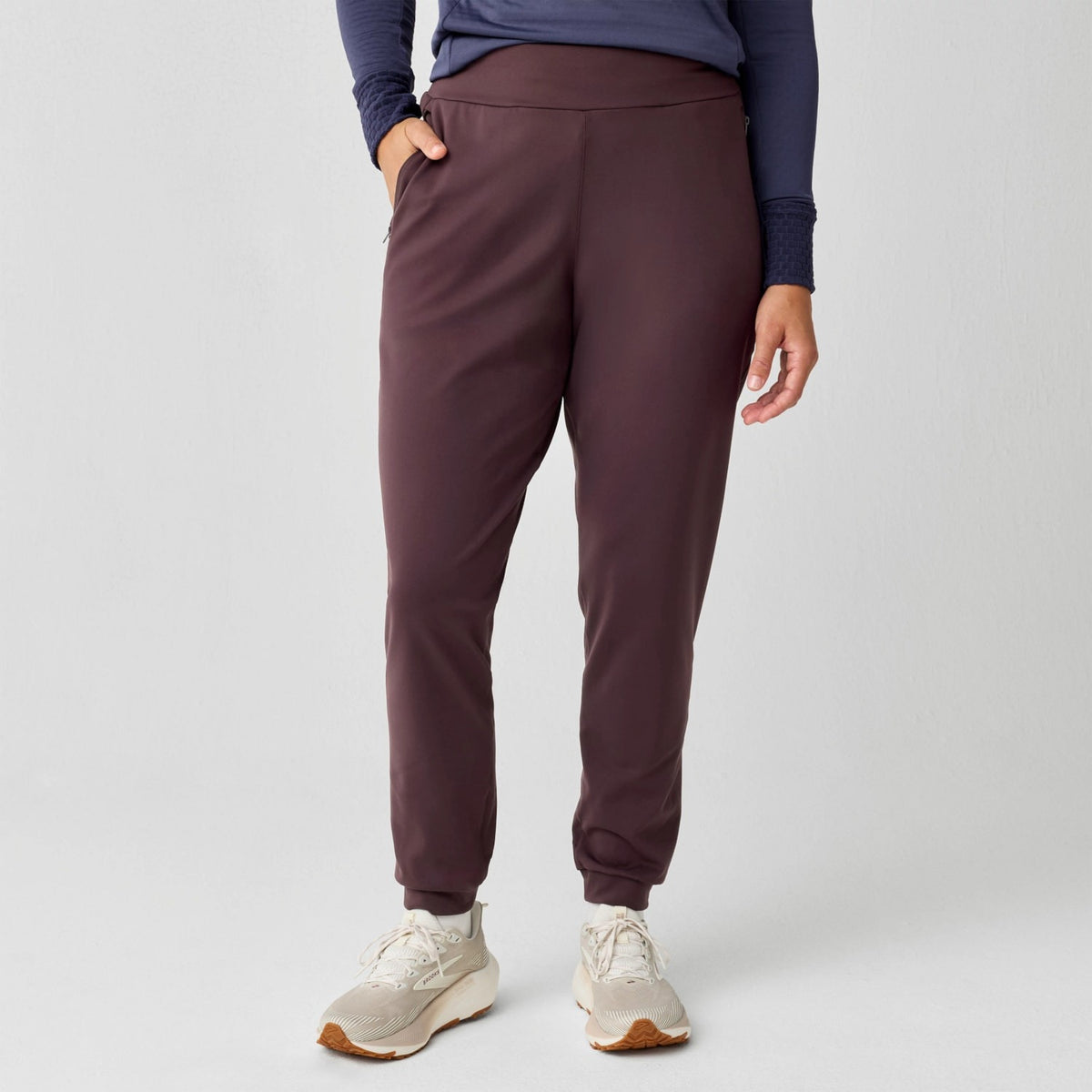Brooks Women's Momentum Thermal Jogger 2.0
