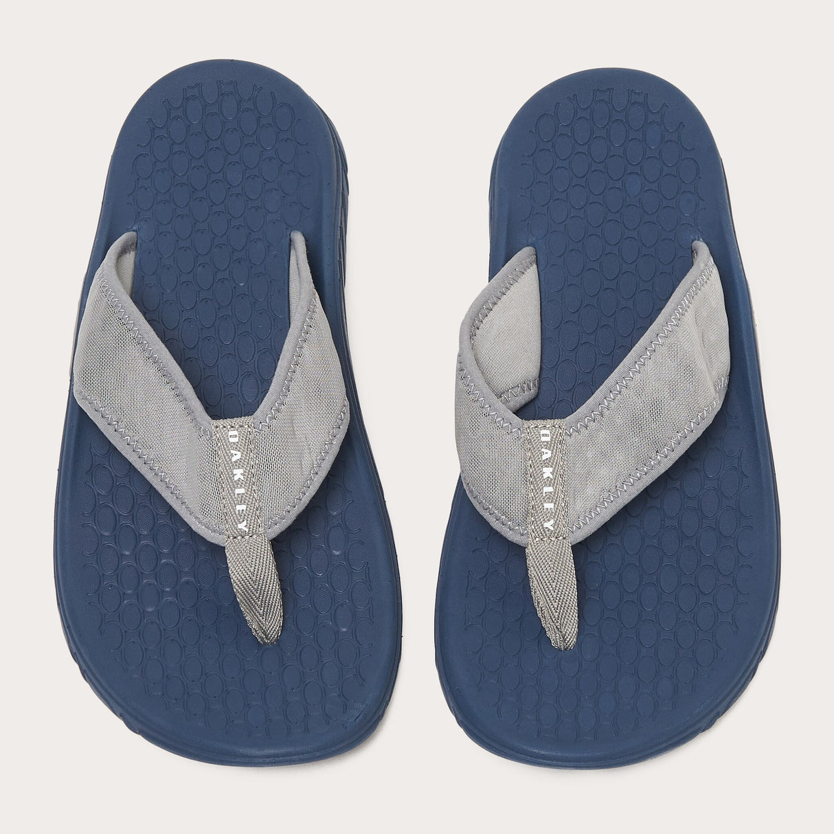 Oakley Men's Operative Flip Flop Sandals-5