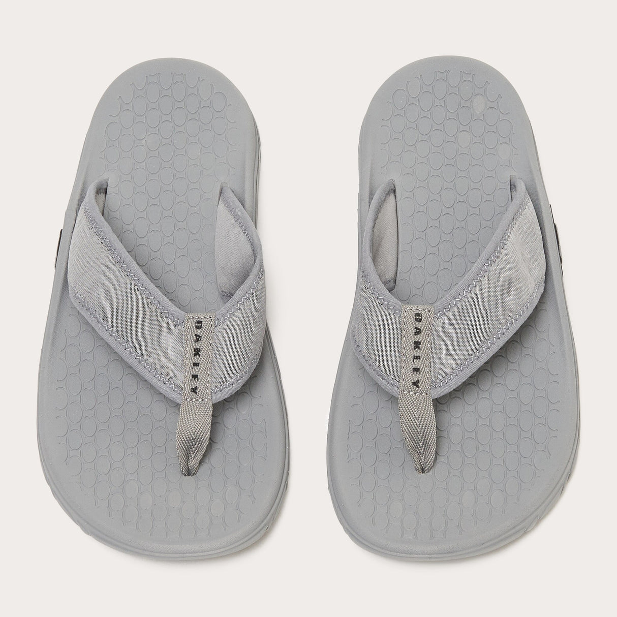 Oakley Men's Operative Flip Flop Sandals-5