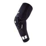 EP160201_ArmSleeve_Black1_50d514c4-0541-4b9a-9eed-0666d406a564.1758737887953.webp