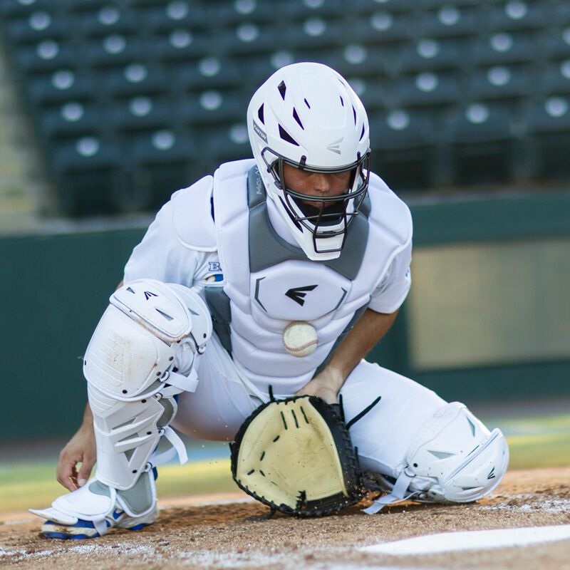Easton Youth Mav X Baseball Catchers Kit-3
