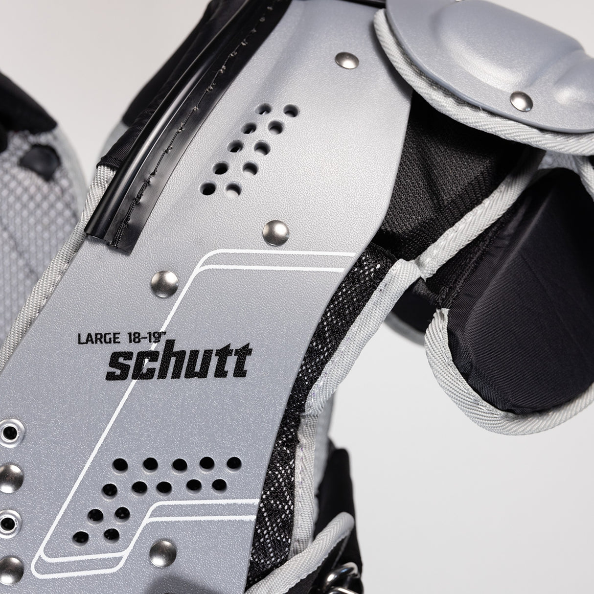 Schutt Adult XV Flux All Purpose Shoulder Pads Football Shoulder Pads Adult