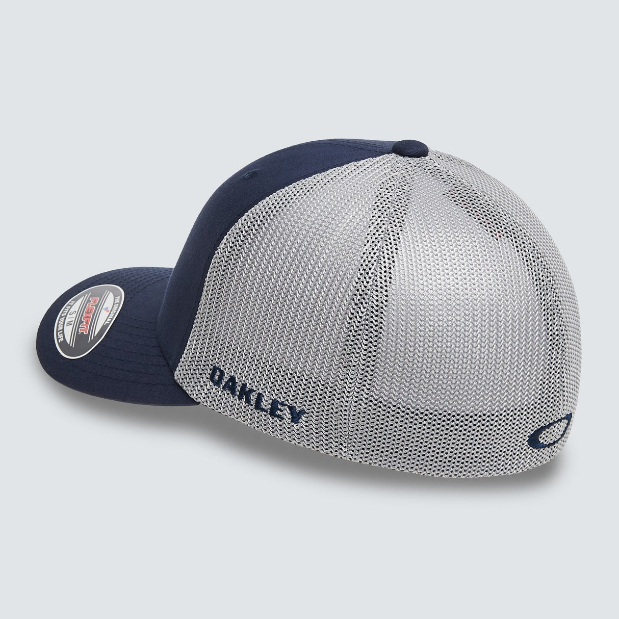 Oakley Golf Cresting Trucker Hat-3