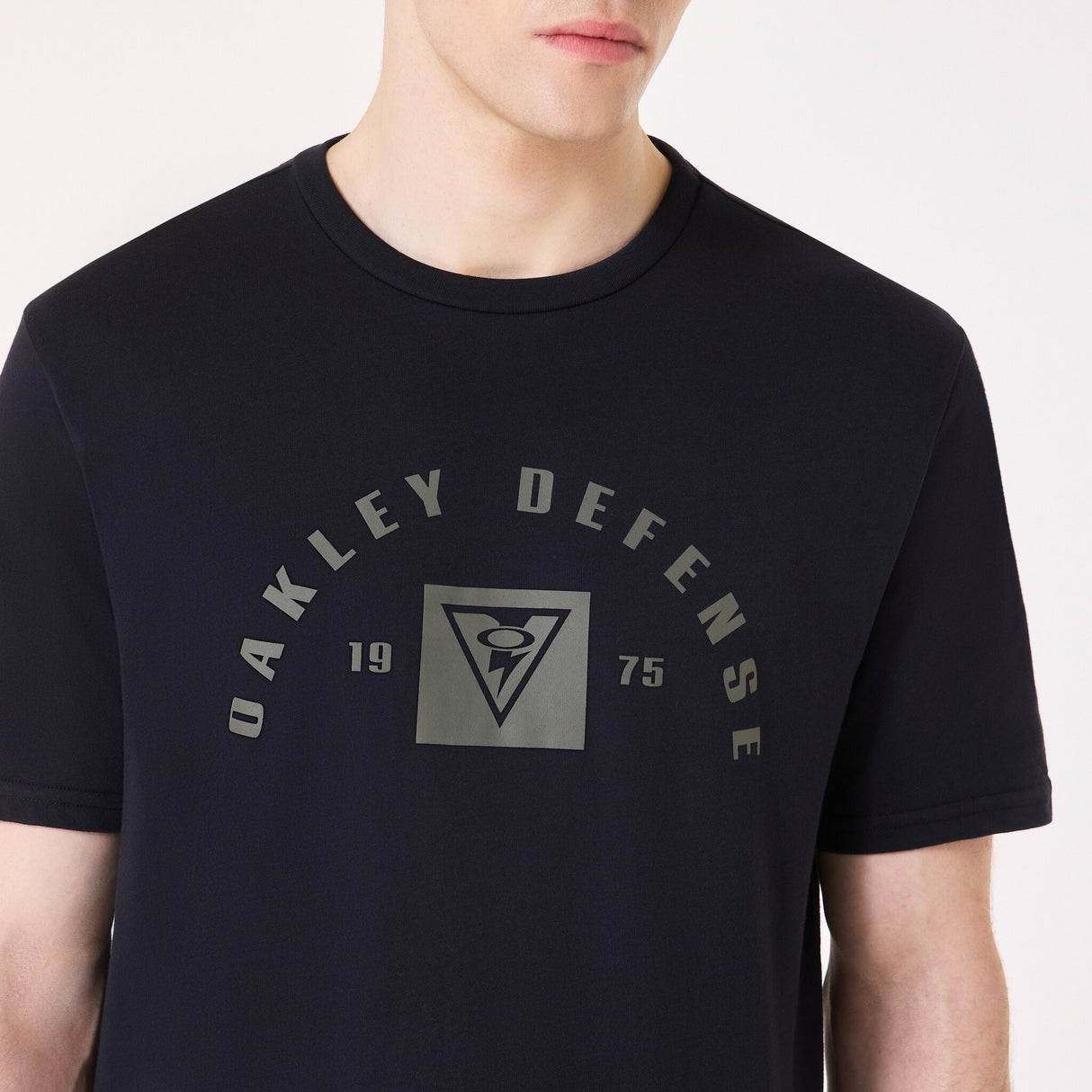 Oakley Men's Si Defense Arch Tee-6