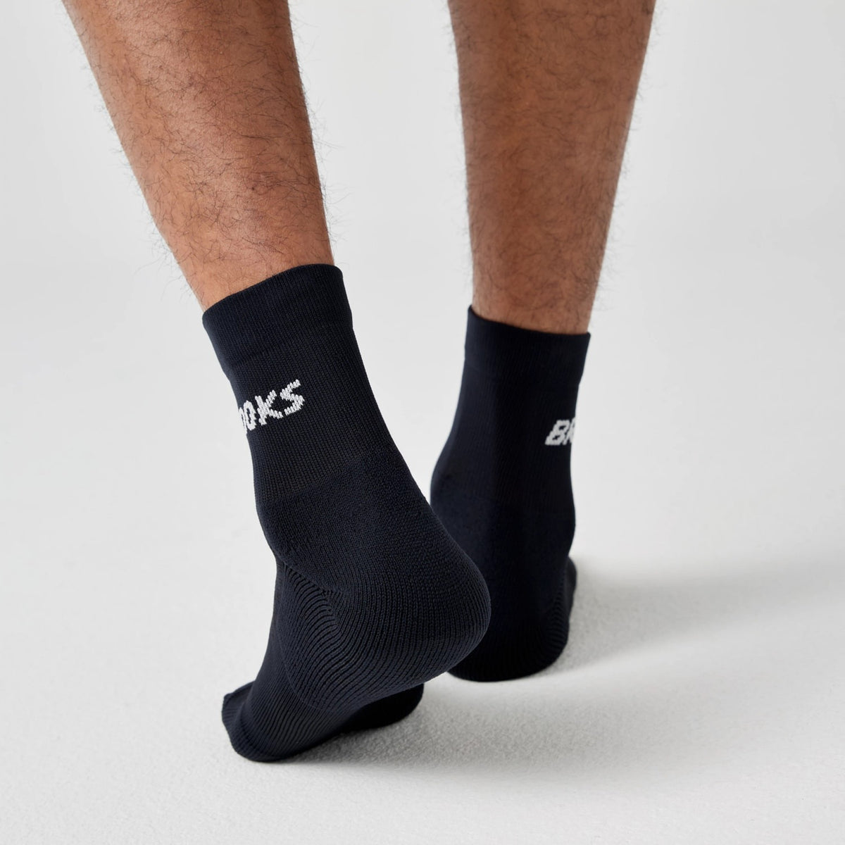 Brooks Run-In Quarter Socks 3-Pack-2