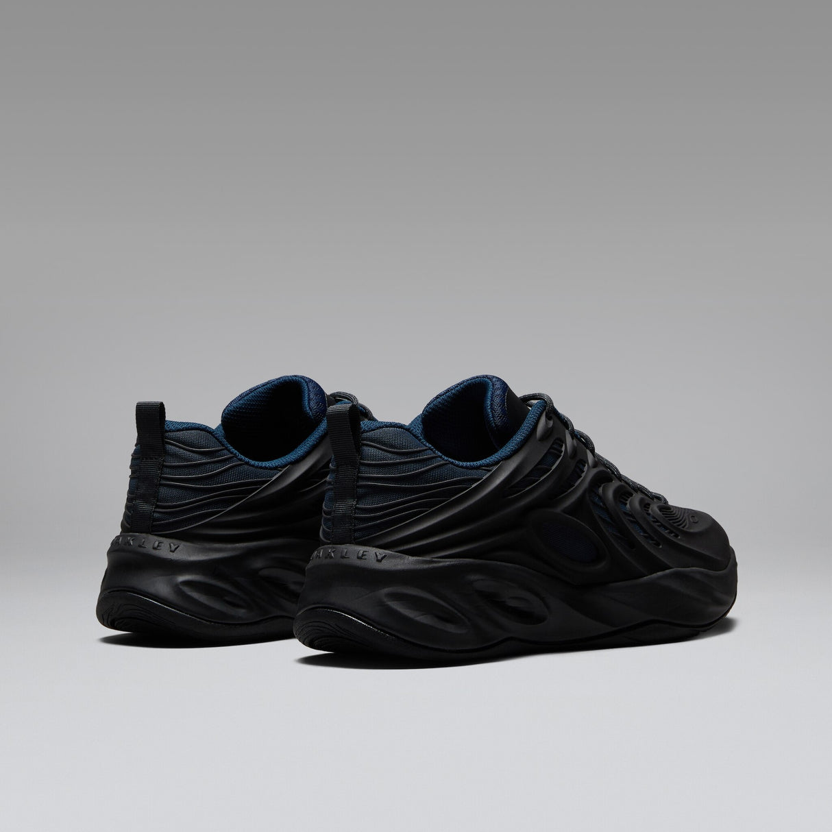 Oakley Men's Strike Sneakers-6