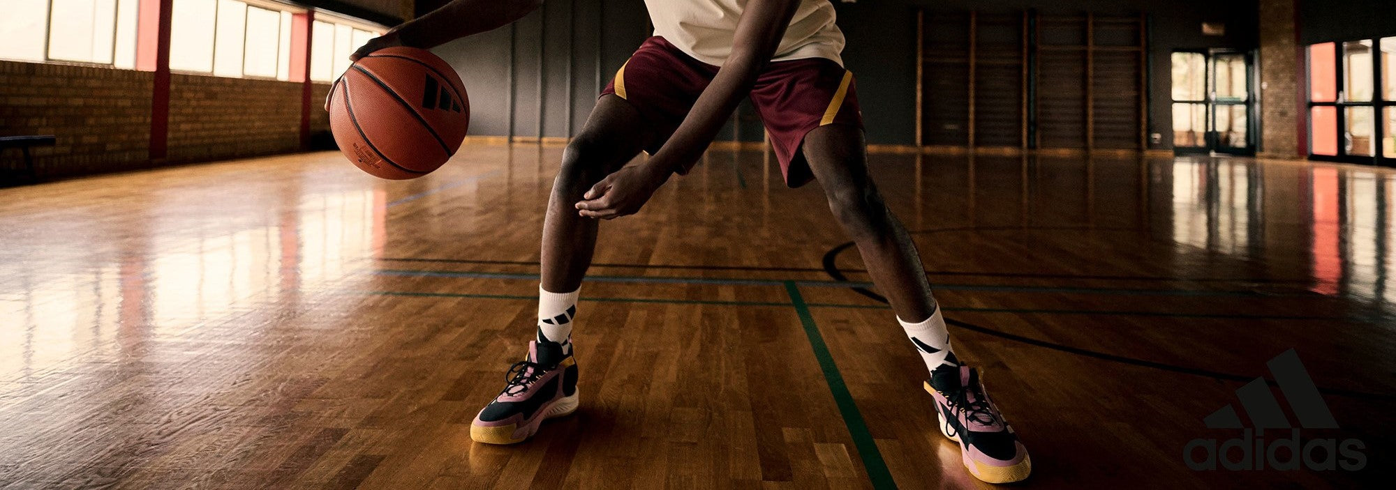 Sports Equipment, Apparel, Cleats & Uniforms - League Outfitters