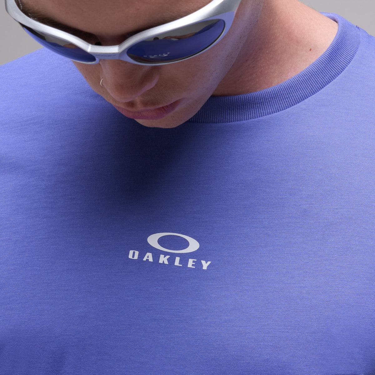Oakley Men's Bark New Short Sleeve T-Shirt-4