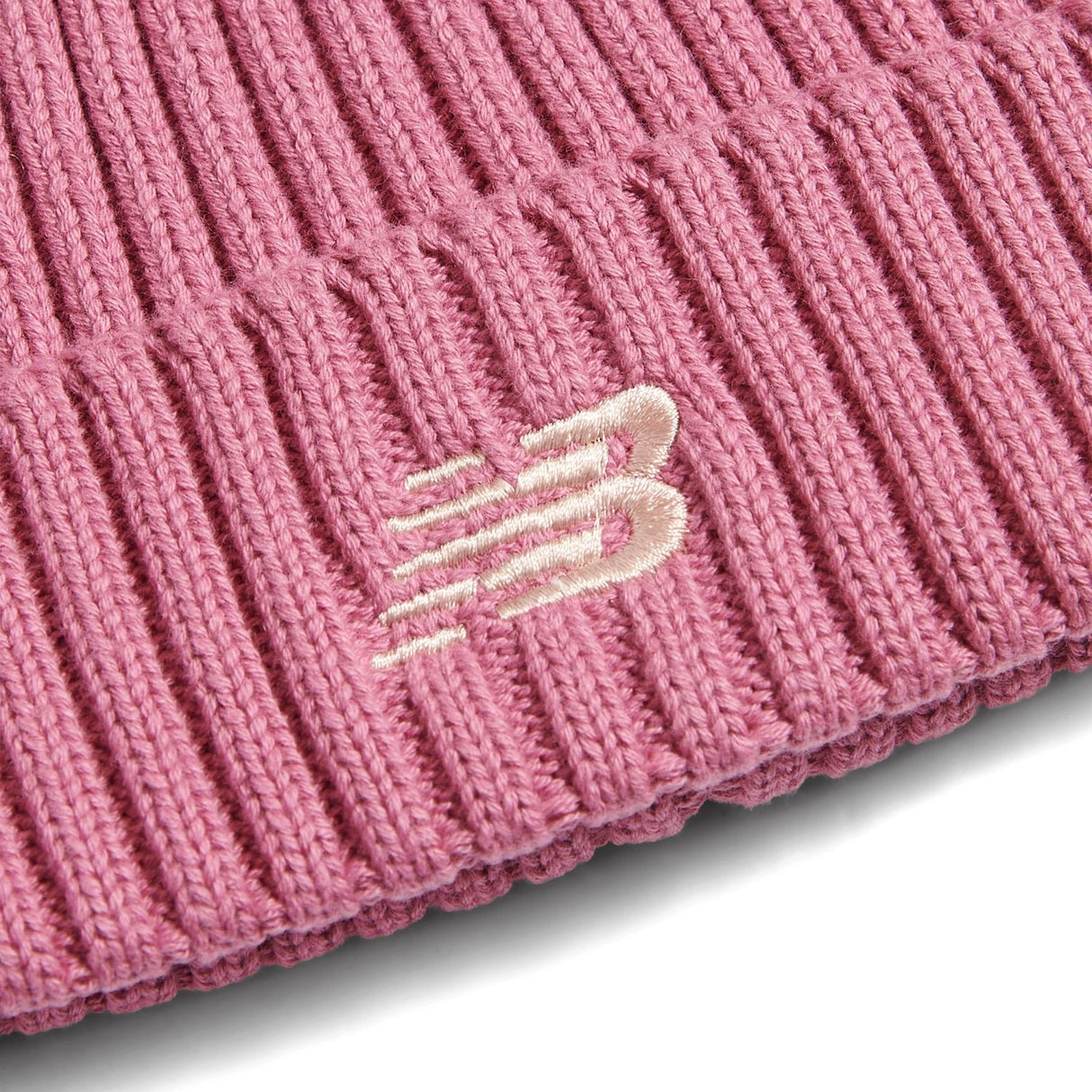 New Balance Small Logo Beanie-3