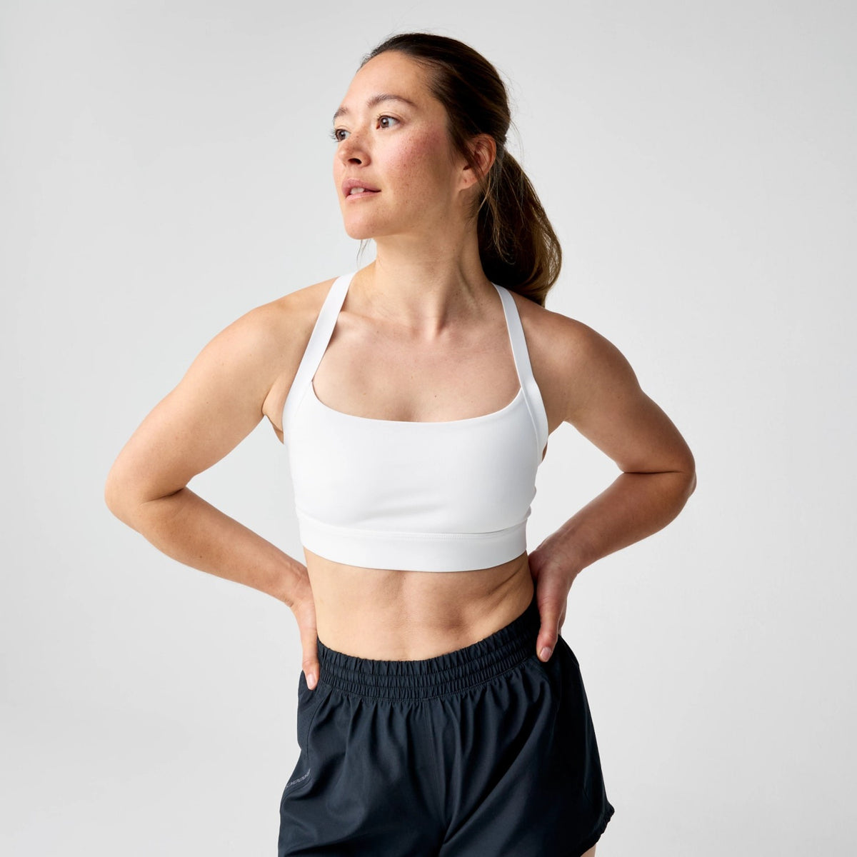 Brooks Women's Luxe Strappy Bra-1