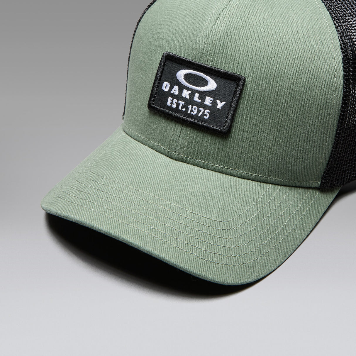 Oakley Patch Trucker Hat-2