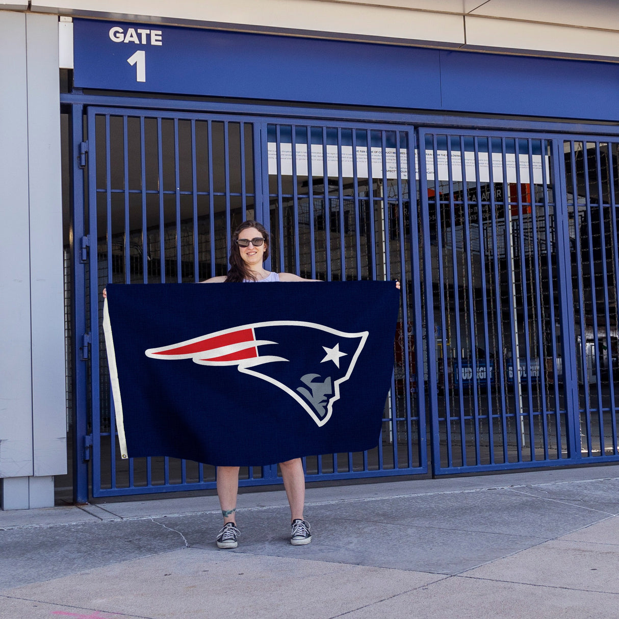 Rico Industries NFL  New England Patriots Standard 3' x 5' Banner Flag-4