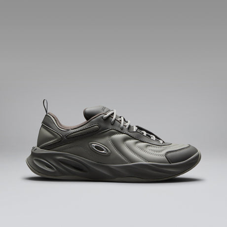 Oakley Men's Strike Baseline Sneakers-1
